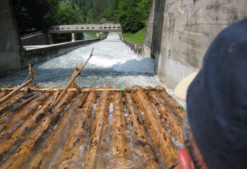 Mit Adiletten auf dem Kilimandscharo